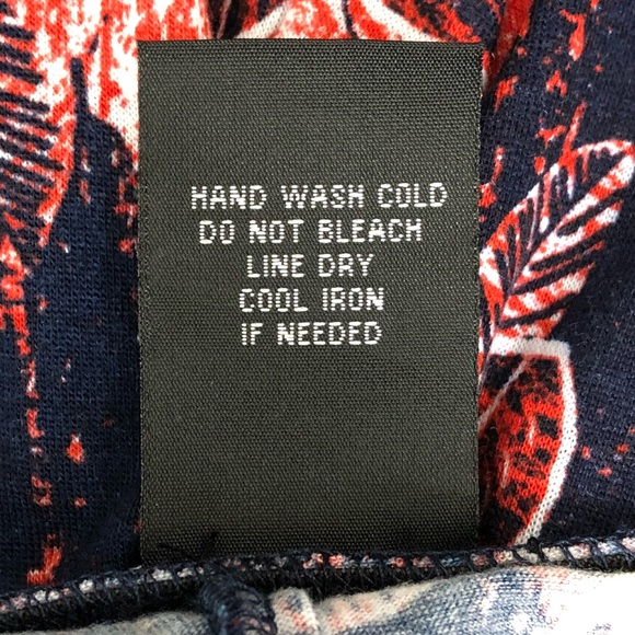 Teeze Me Crocheted Halter Maxi Dress Size M - Picture 6 of 8